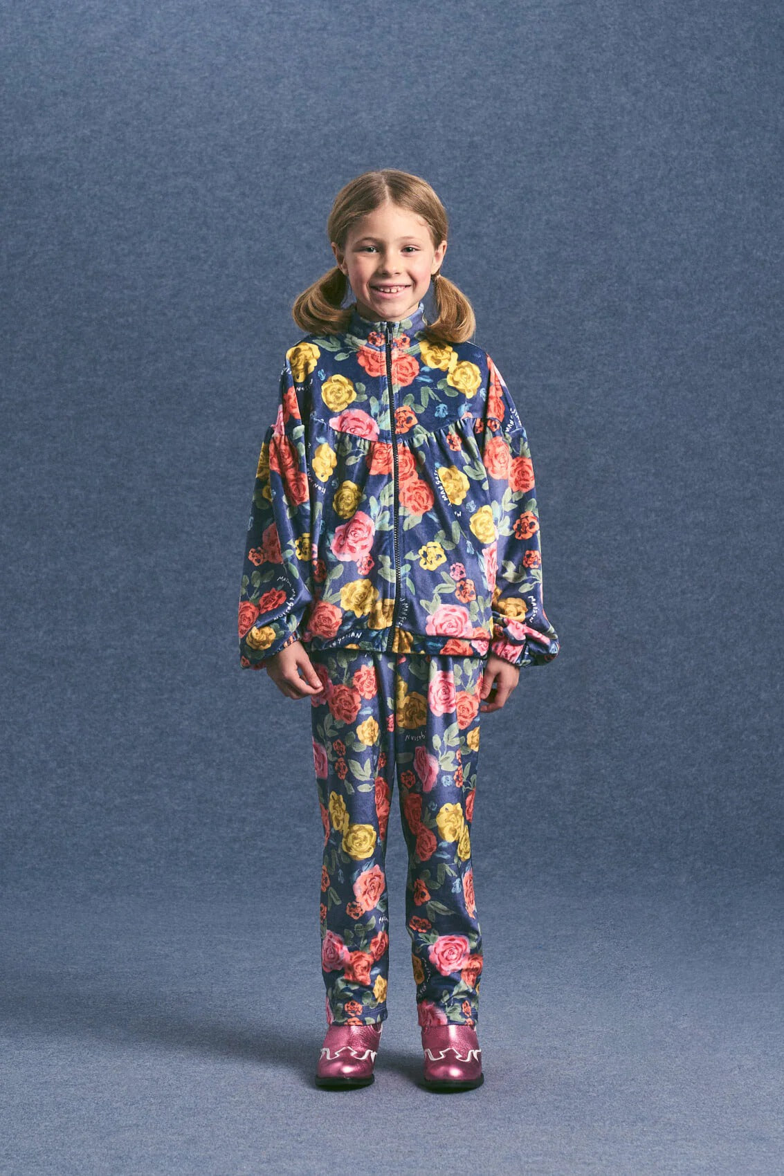 52B.25200066 # Kids Trousers Roses