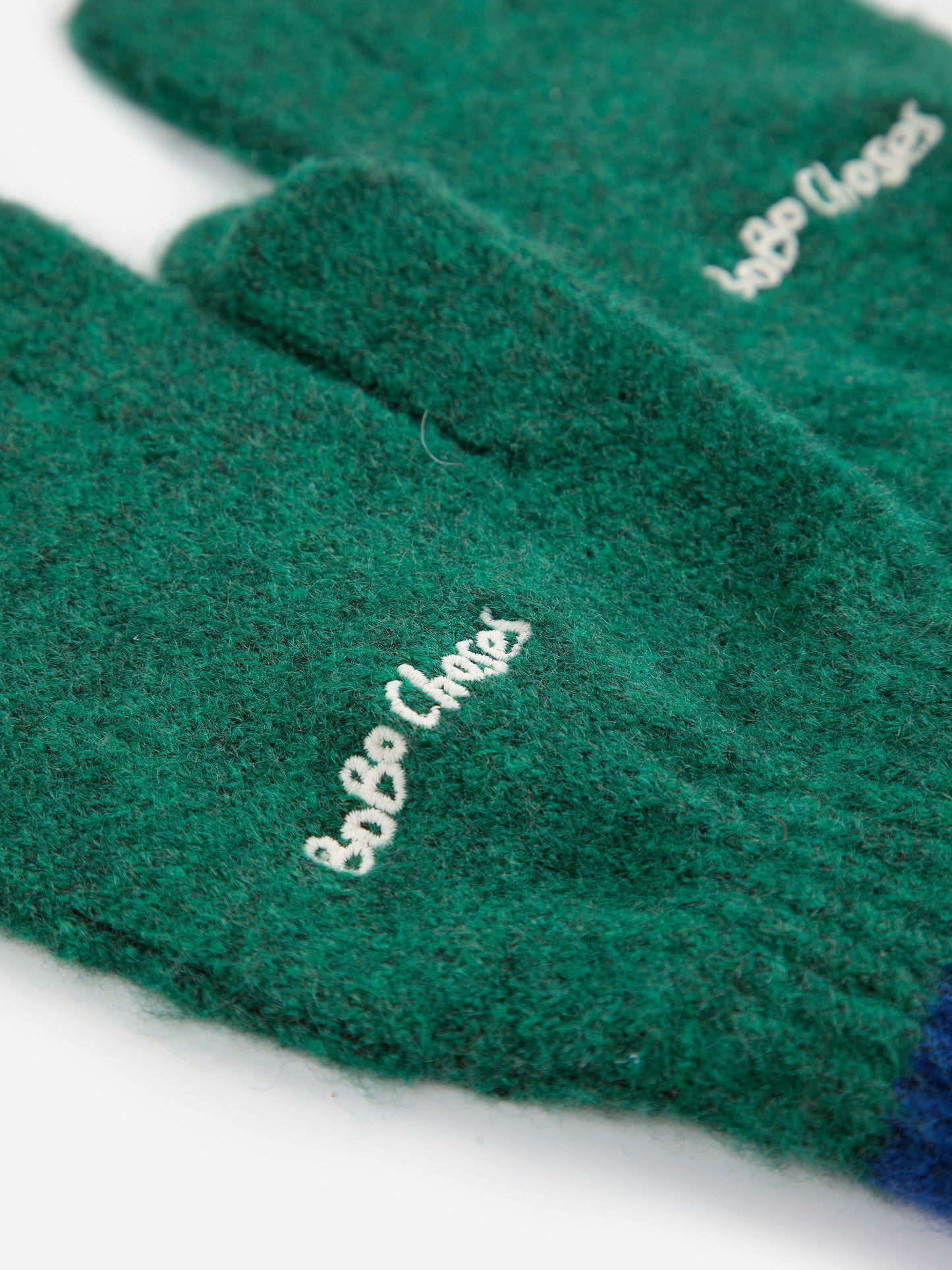 52B.B225AI038_311 # Kids Gloves Bobo Choses Green