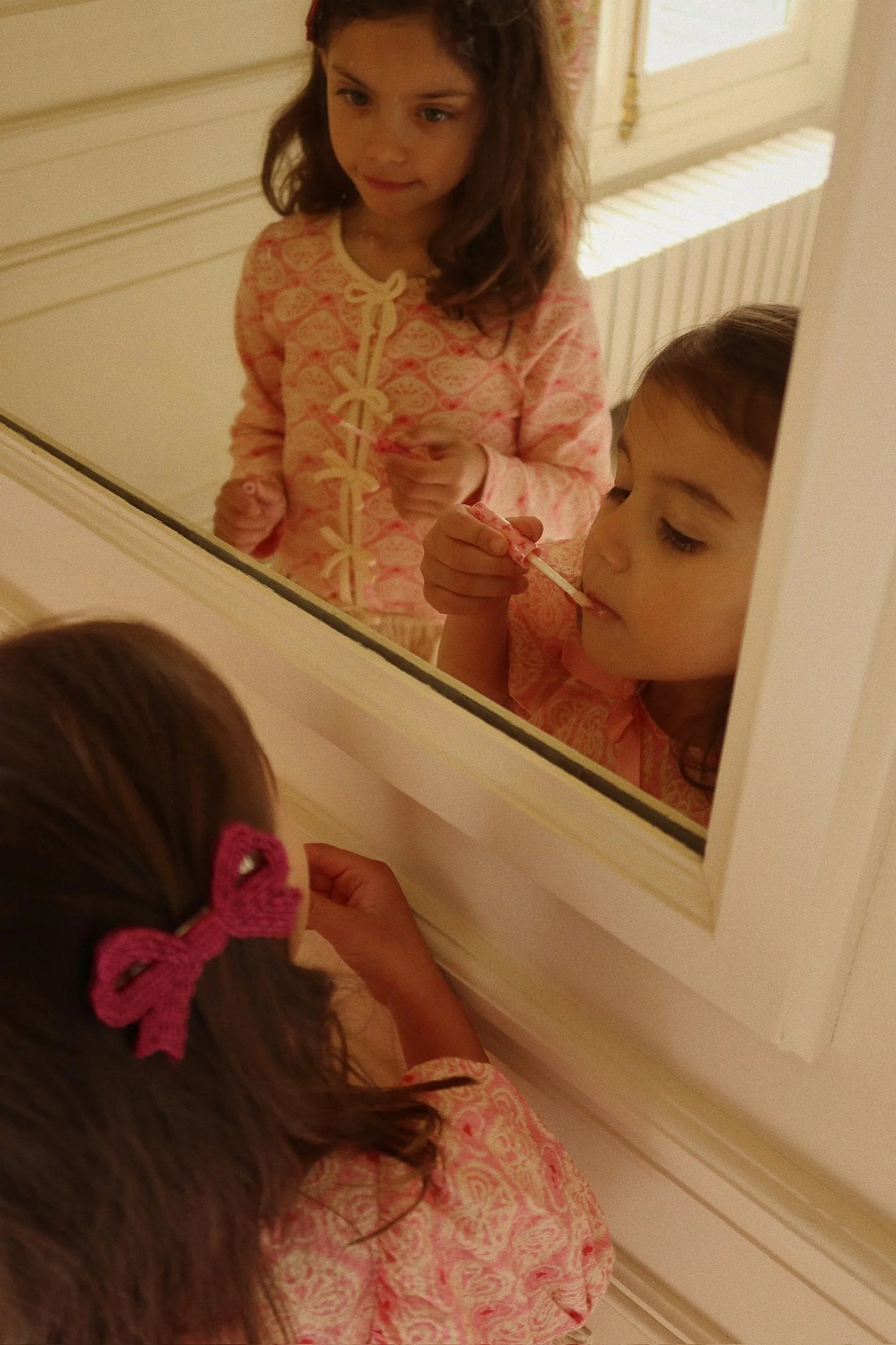 99.KS102826 # Children's Set with Lip Gloss Glitter
