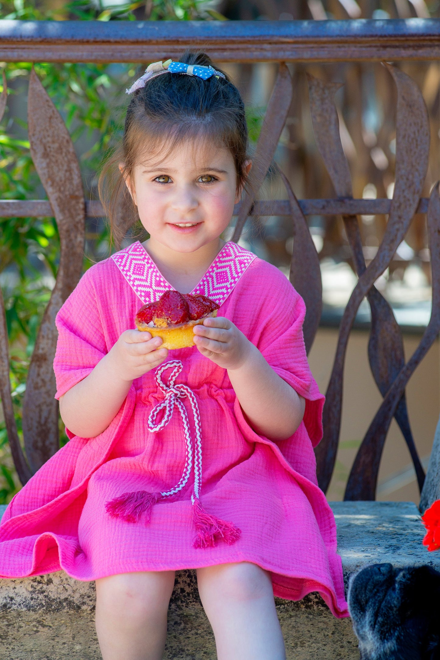 52A.MF076 # Kids Kaftan Pink