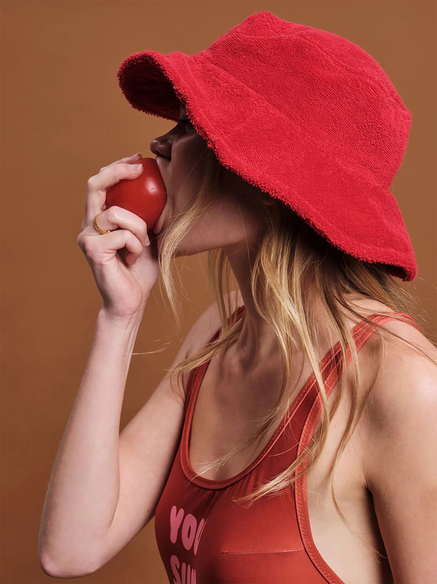 52A.HAT/BRD # Bucket Hat Wasabi Bloody Mary