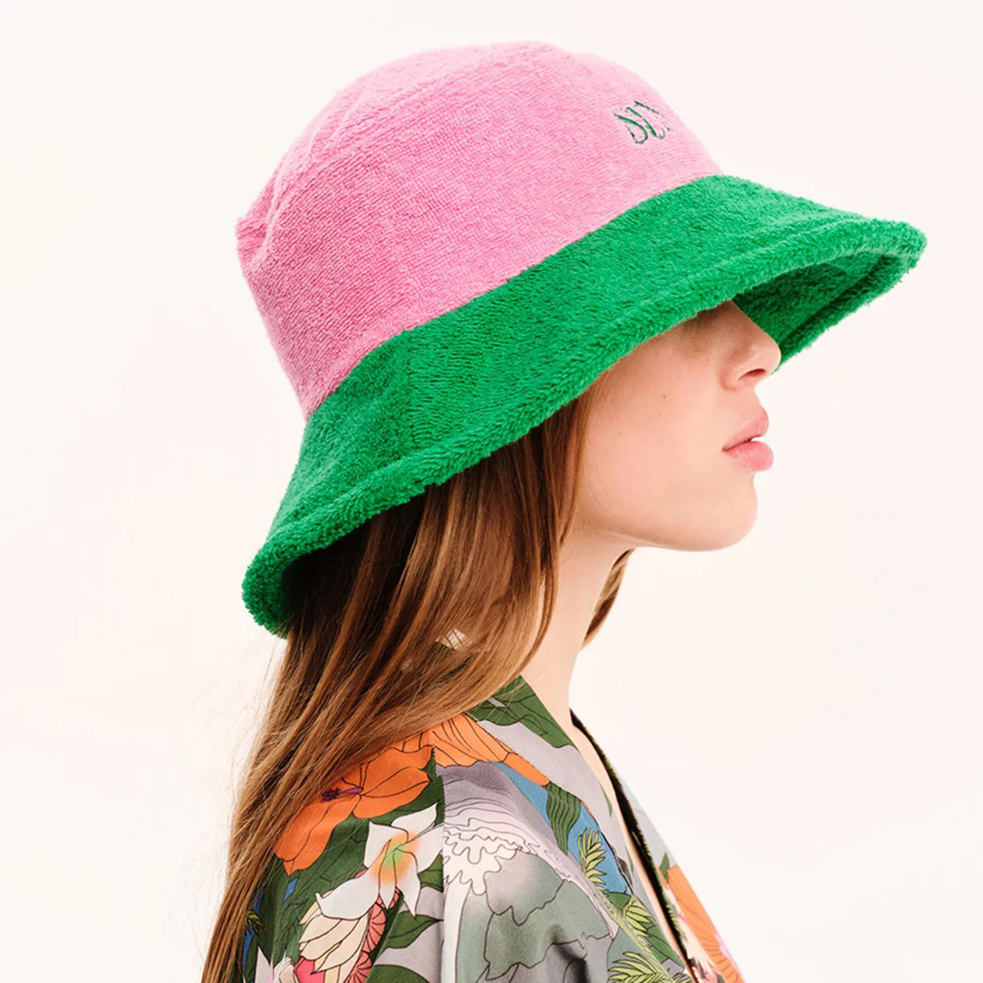 52A.BHAT/BBP-WAS # Bucket Hat Bubblegum Bicolor