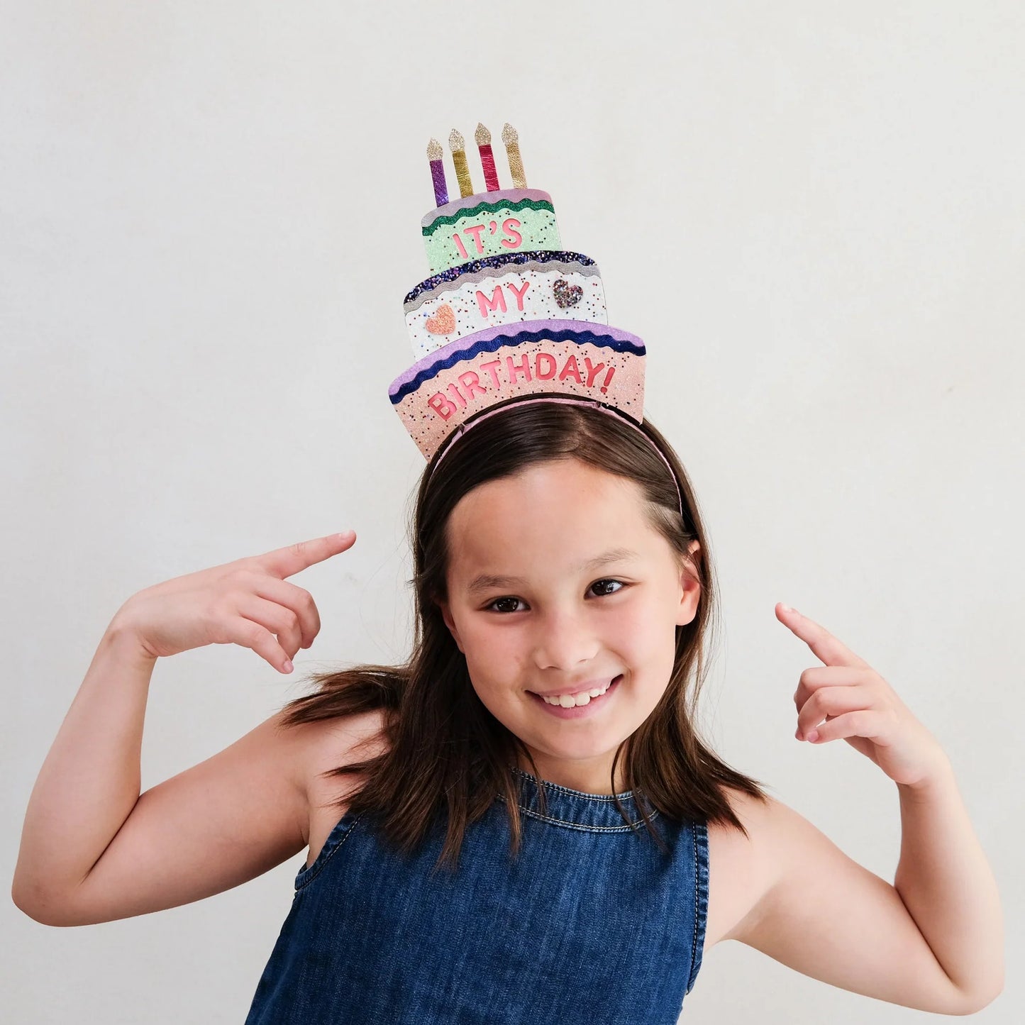 52B.172066-23 # Kids Headband Birthday Cake