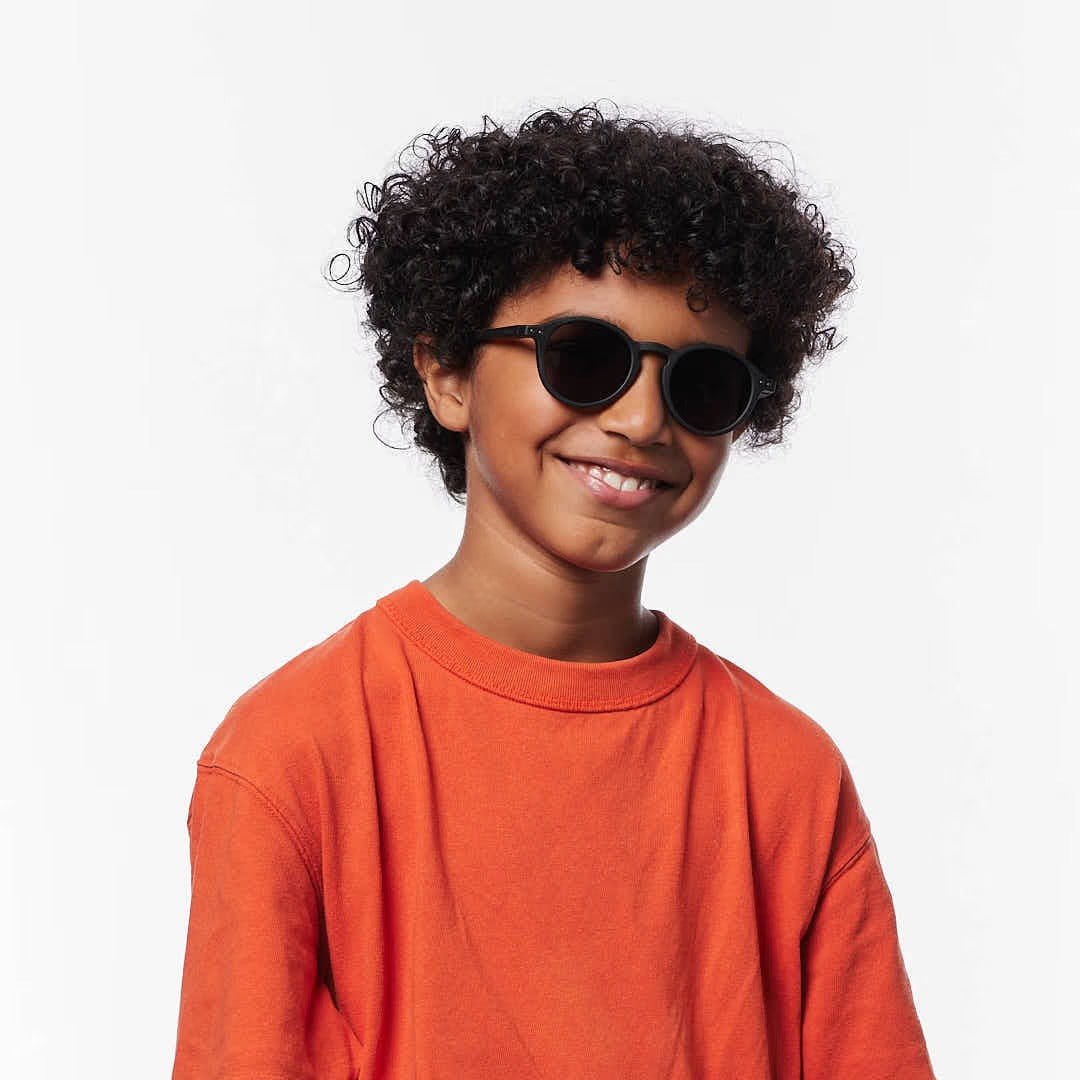 99.IZPZjnr11D-BLACK # Kids Sunglasses #D Black (7-11 years)