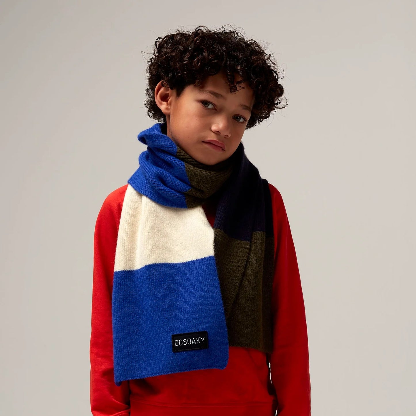 52B.252.9.2.952_DEEP # Kids Scarf Bull Parade Deep Dark Blue