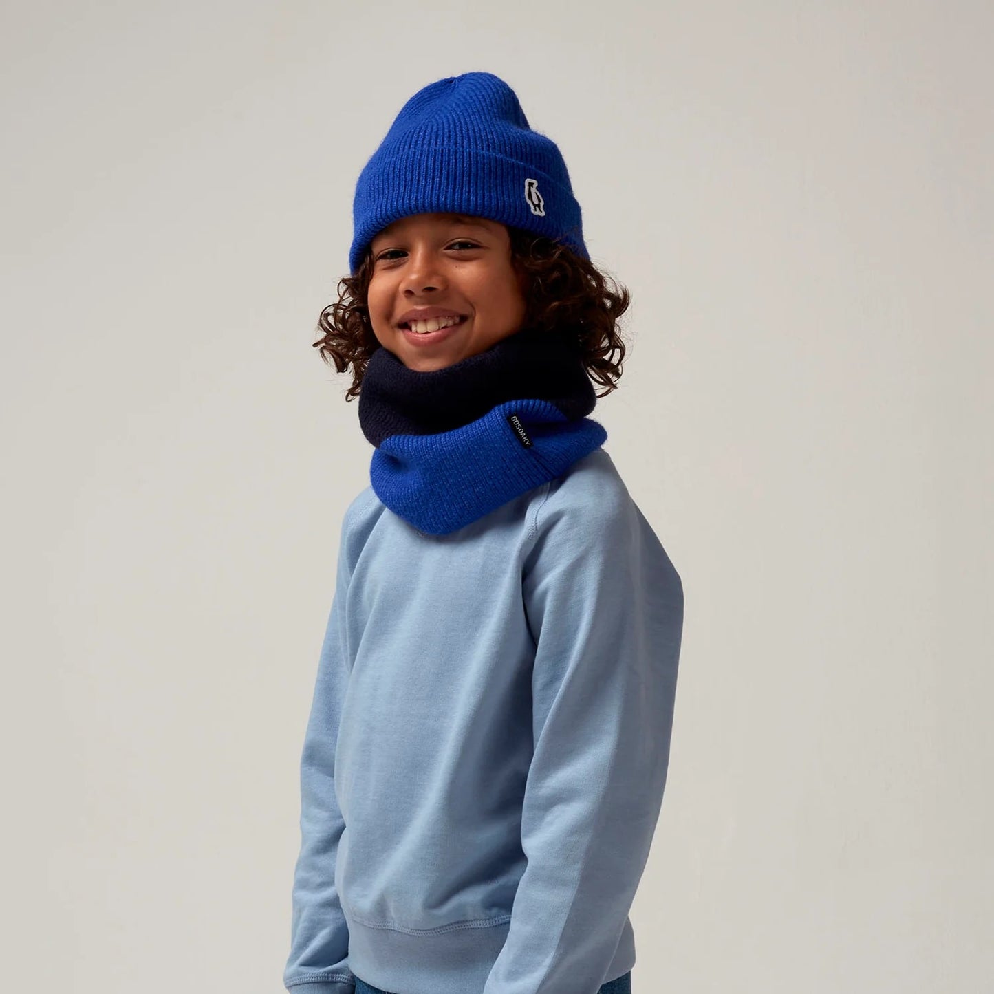 52B.252.9.2.903_375 # Kids Beanie Red Dragon Bright Marina