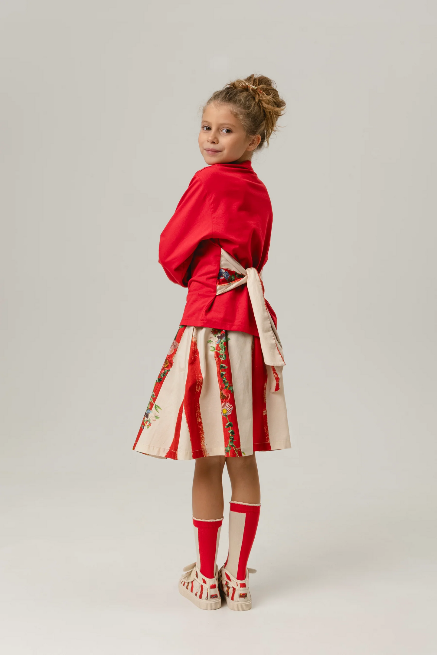 52B.SKT0220001_03 # Kids Skirt Silvina Blumen