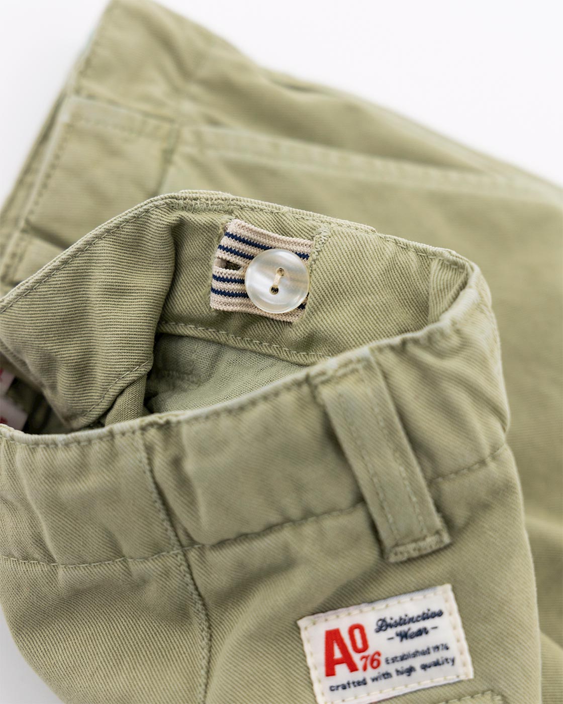 Παιδικό Σορτς John Light Olive