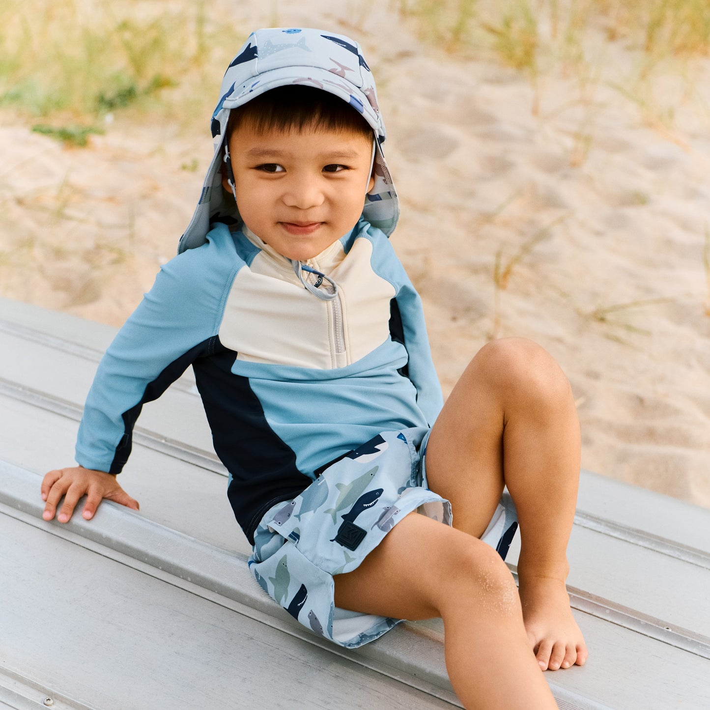 99.LW19880_2619 # Kids' Sun Hat Cecilia Shark Dove Blue