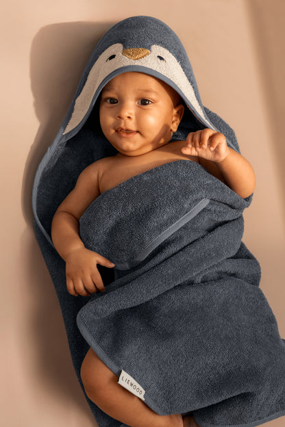 99.LW20311_2563 # Baby Triangle Towel Penguin Ocean View
