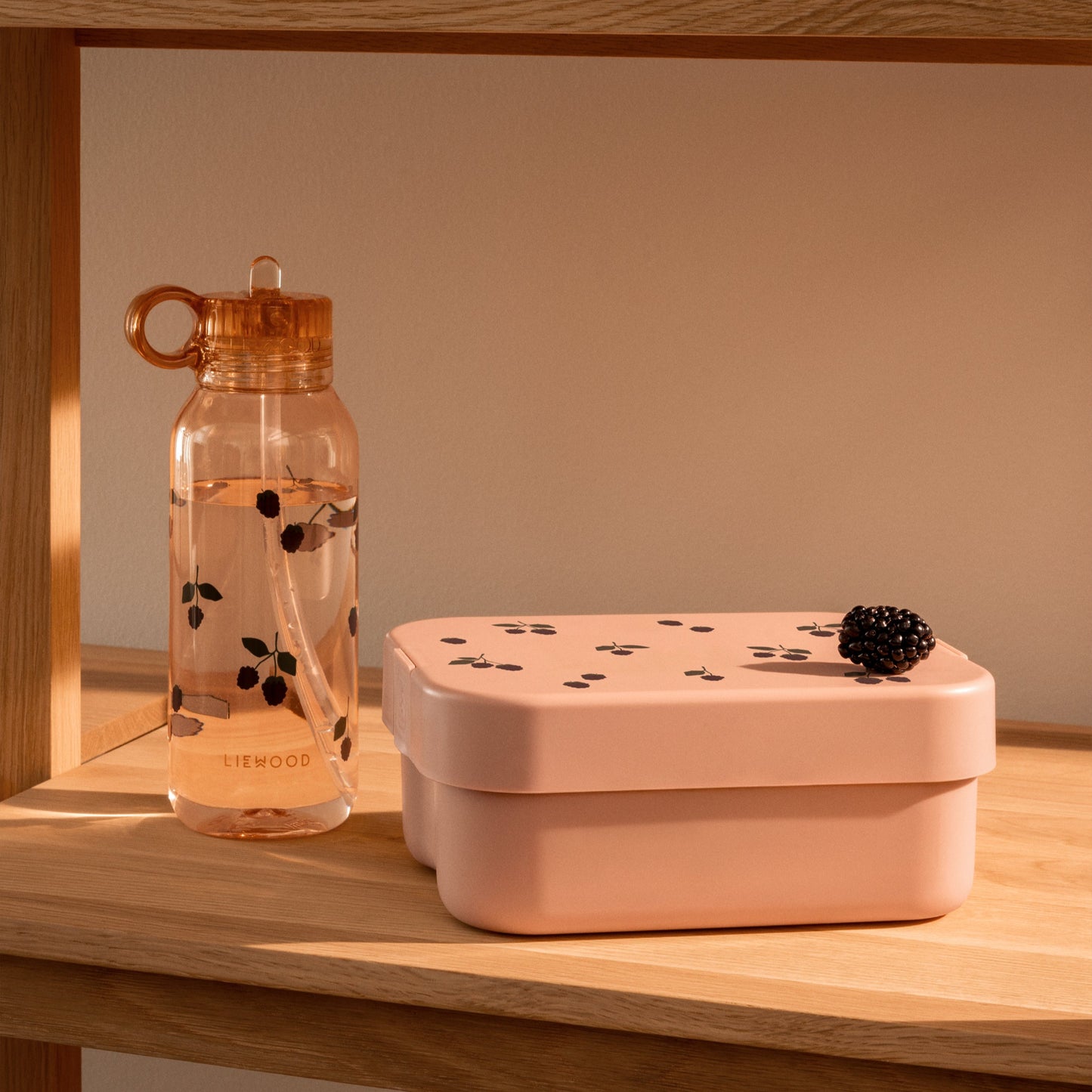 99.LW20132_2502 # Δοχείο Φαγητού Kamil Berry