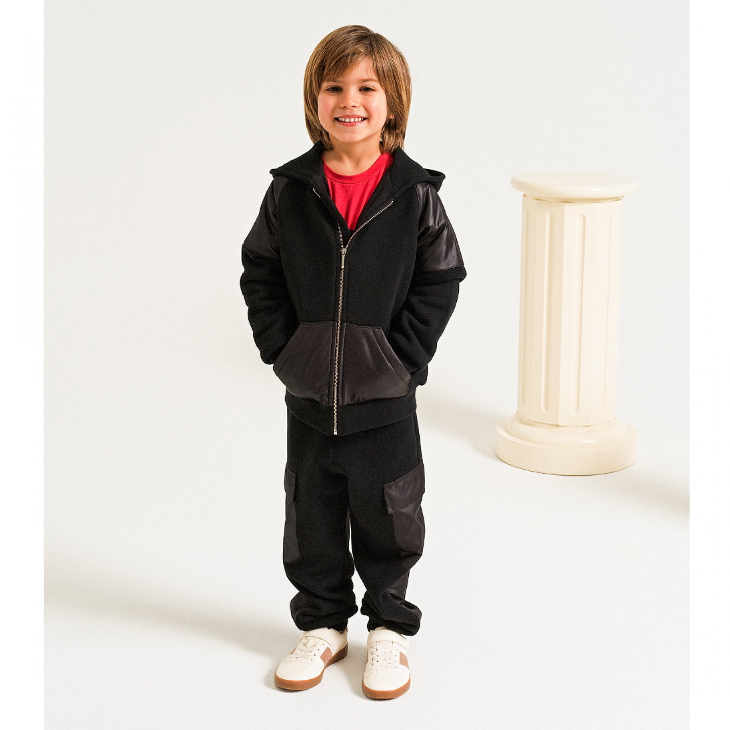 52B.42211202122 # Kids Sweatpants Black