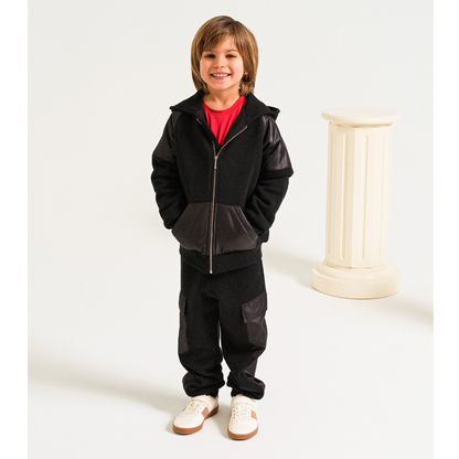 52B.42211202122 # Kids Sweatpants Black