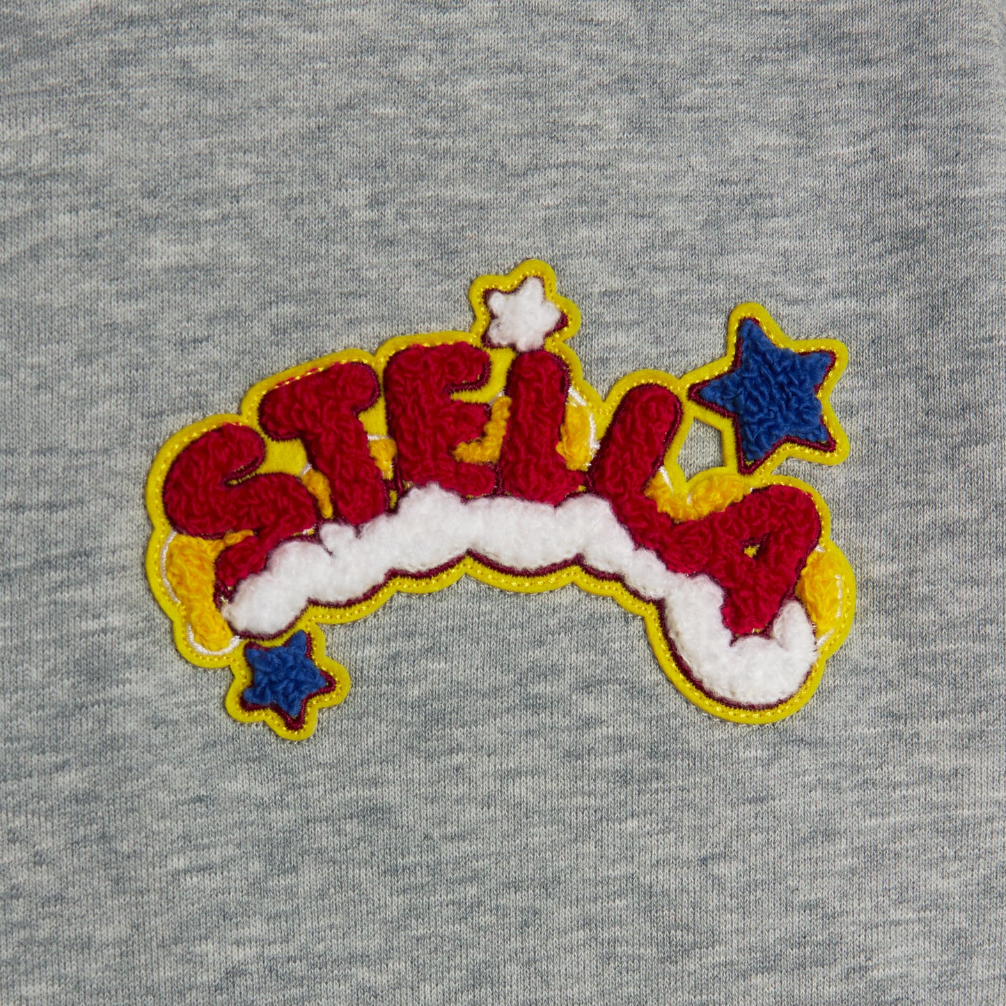 62B.TZ4A70_Z3059_807 # Kids Hoodie Stella Badges Grey