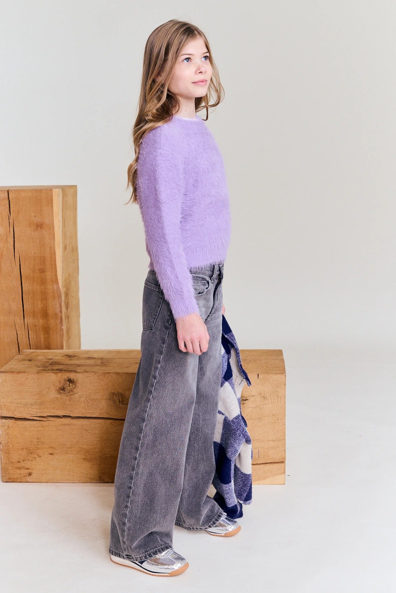 62B.226-1244-780 # Kid's knitted blouse Carla Purple