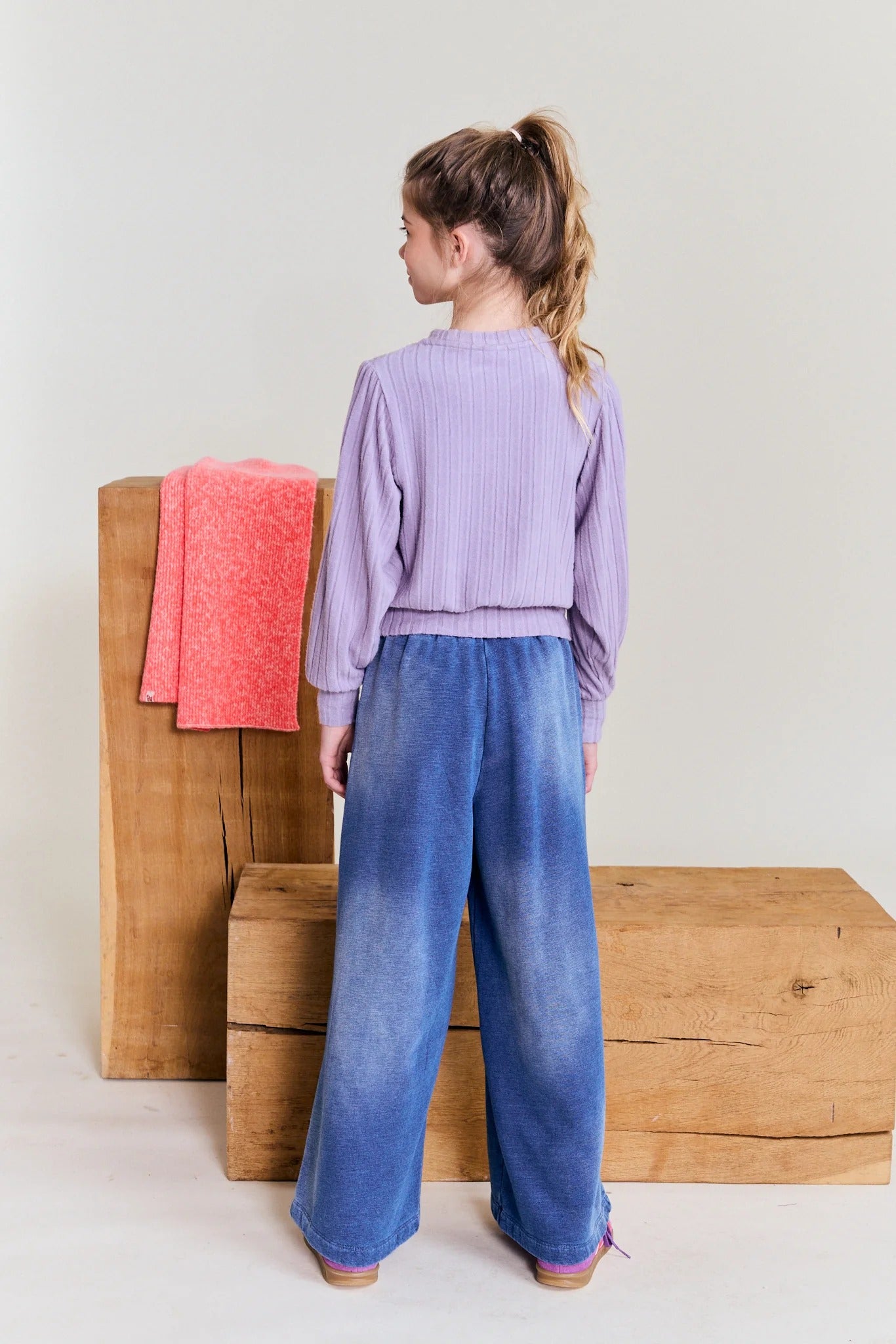 62B.226-1244-780 # Kid's knitted blouse Carla Purple