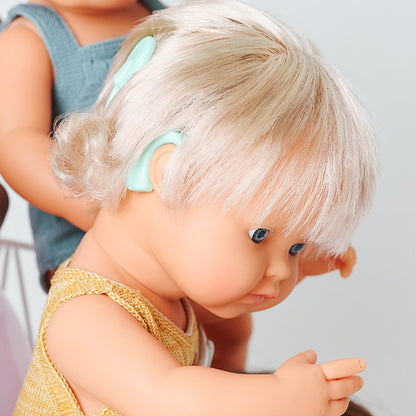 99.33200 # Μωρό Κορίτσι με Κοχλιακό Εμφύτευμα