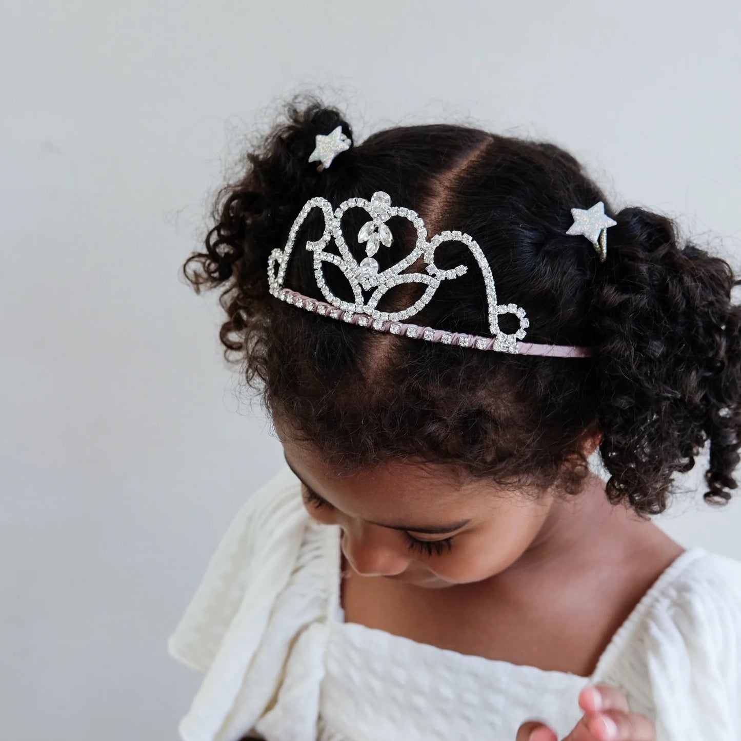 52B.172026-06 # Kids Tiara with Crystals