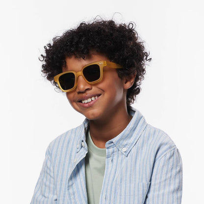 99.IZPZjnr11-CR-YELLHONEY # Kids Sunglasses Yellow Honey (7-11 years old)