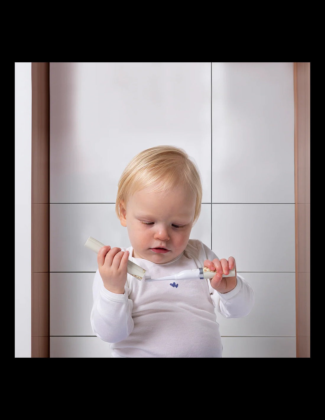 99.24146 # Βρεφική Ηλεκτρική Οδοντόβουρτσα Giraffe