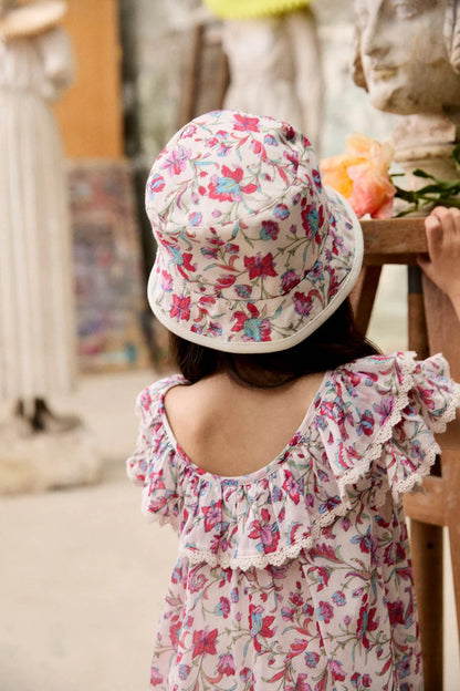 62A.GAI-S26-R0069 # Παιδικό Καπέλο Διπλής Όψης Cream Floral Haven