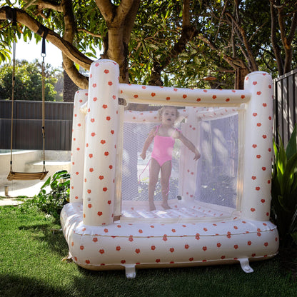 62A.S61BHPPC # Inflatable Bounce House Poppy the Peach Cream